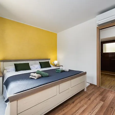 Apartment Leni *